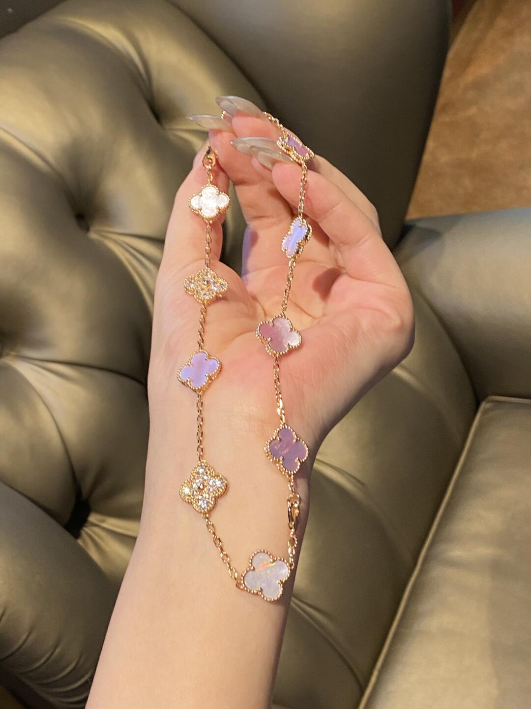 [Limara]CLOVER 10 MOTIFS DIAMOND PINK MOP NECKLACE