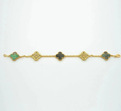 [Limara]LUCKY CLOVER 5-MOTIF BRACELET - GREY MOTHER-OF-PEARL COLLECTION