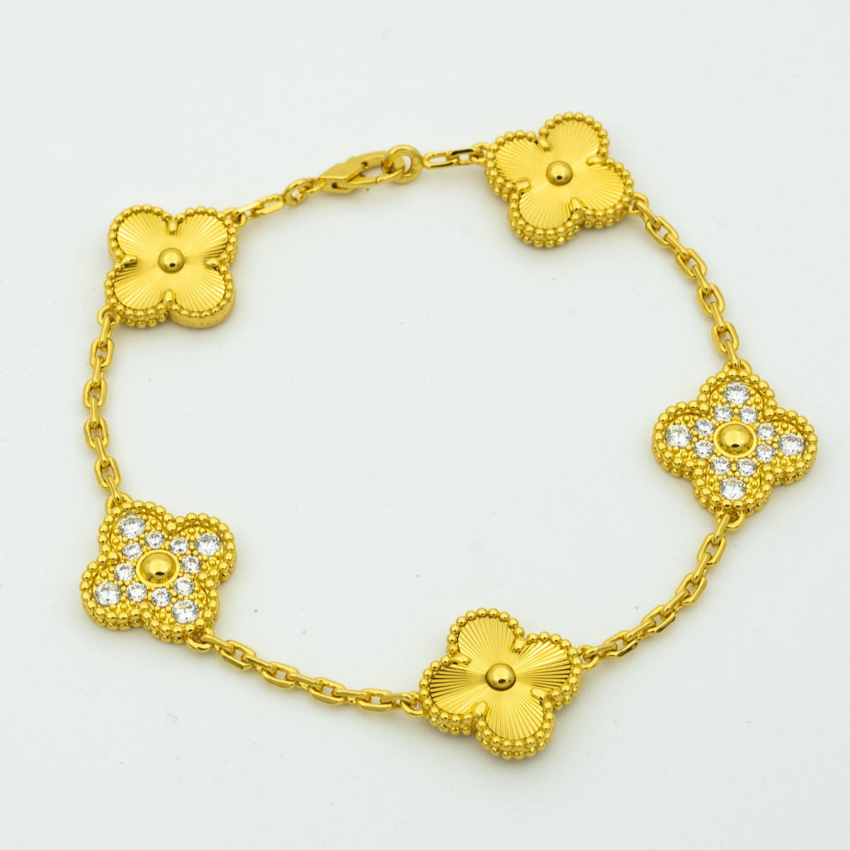 [Limara]  CLOVER 5 MOTIF LASER BRACELET COLLECTION