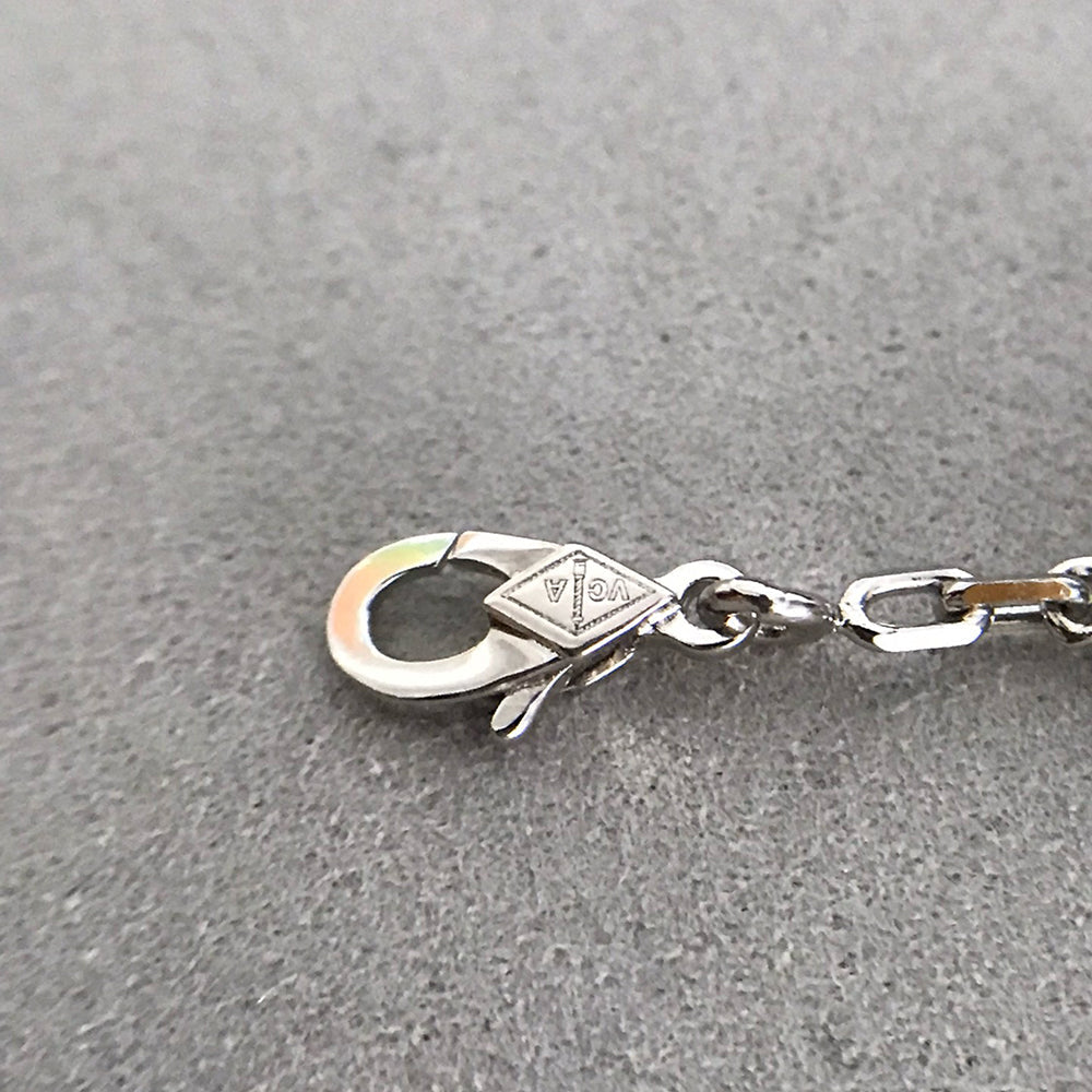 [Limara]LUCKY CLOVER 5-MOTIF BRACELET - BLACK OXNY COLLECTION