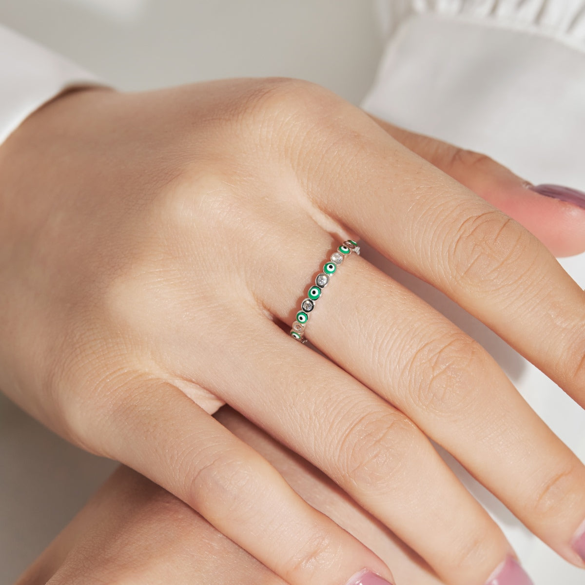 [Limara]Sparkling Vibrant Round Shape Daily Ring