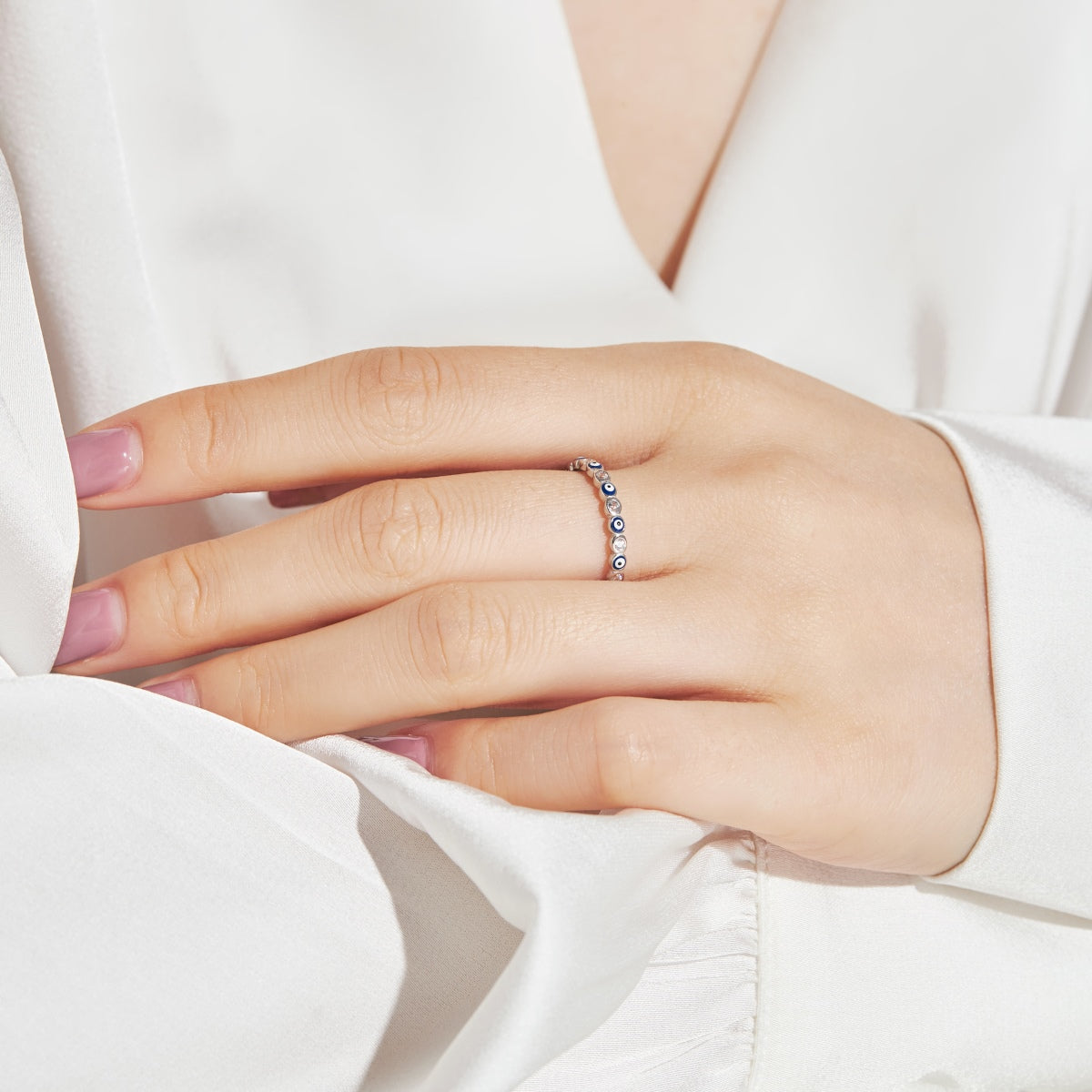 [Limara]Sparkling Vibrant Round Shape Daily Ring