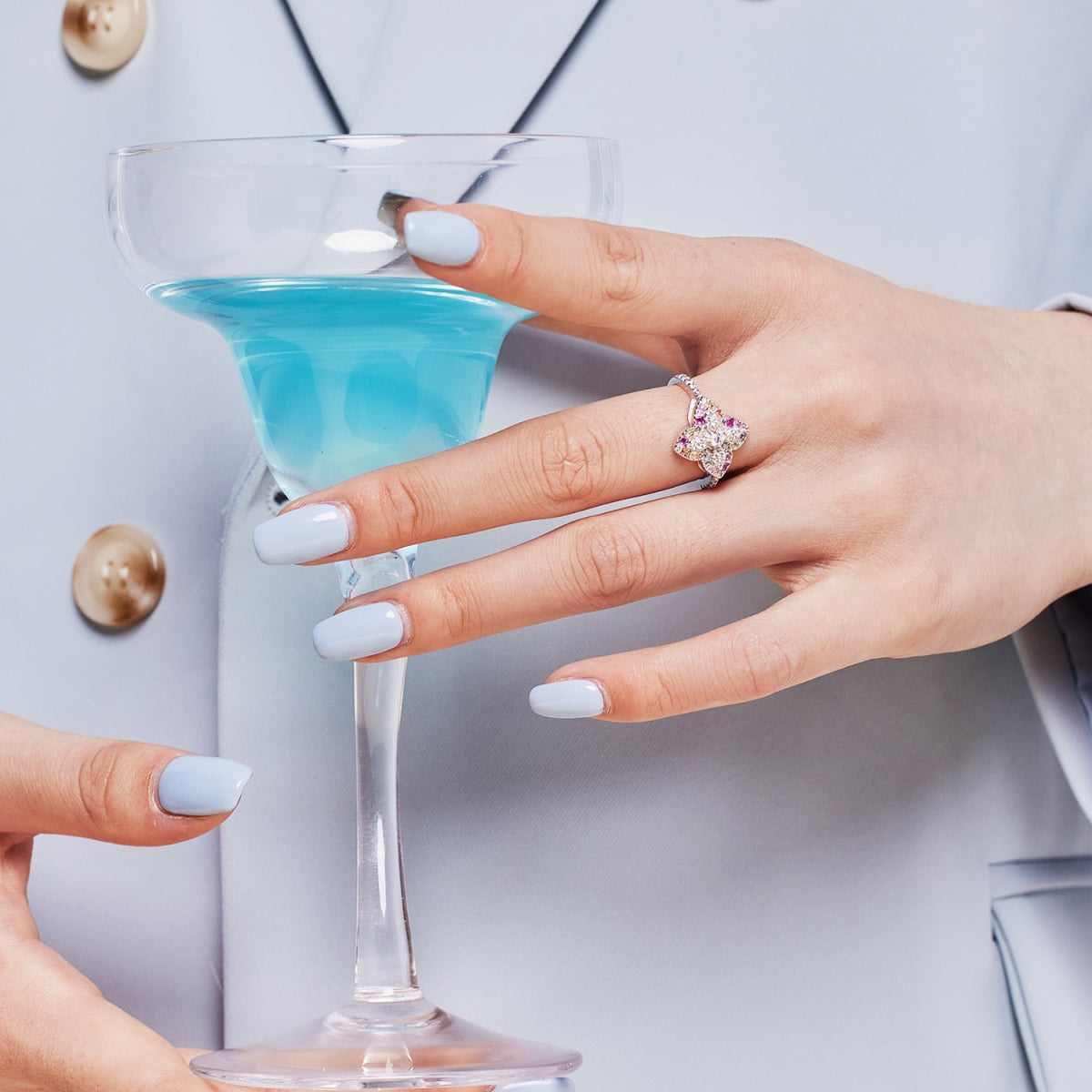 [Limara]Luxurious Colorful Flower Shape Banquet Ring
