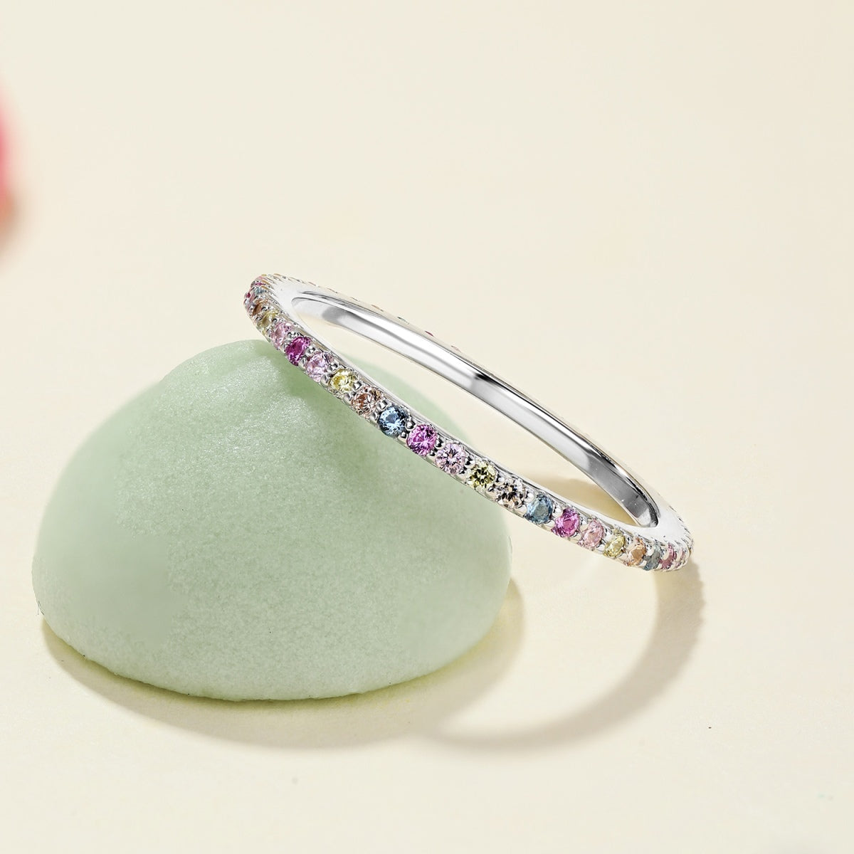 [Limara]Ornate Colorful Round Cut Tennis Ring