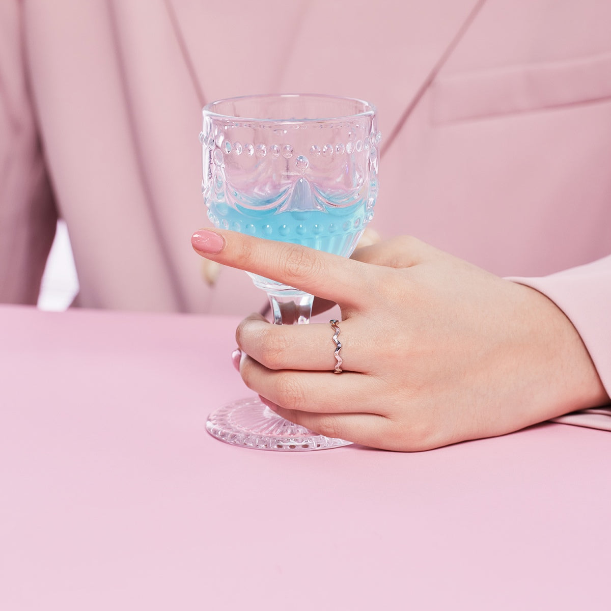[Limara]Ornate Vibrant Round Cut Daily Ring