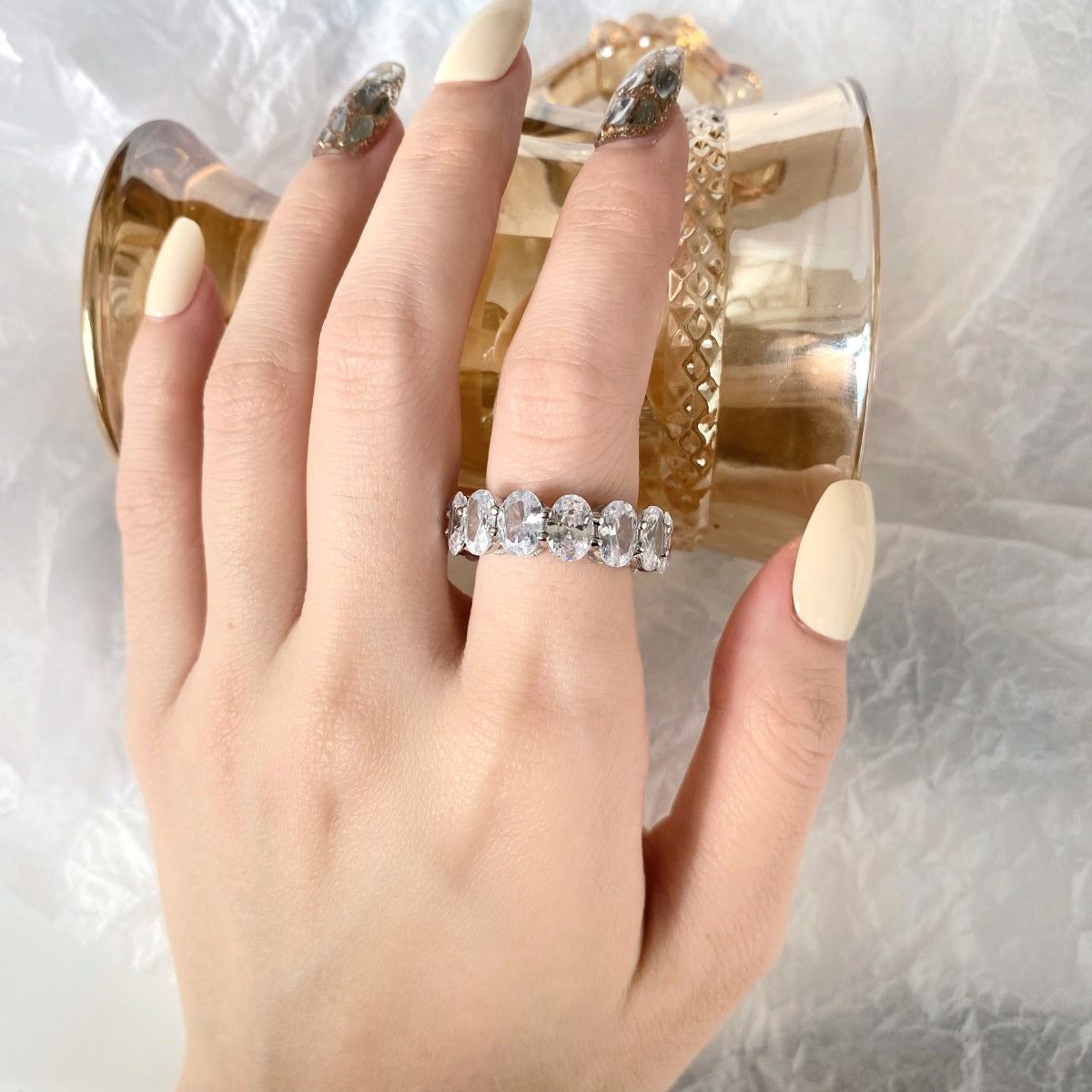 [Limara]Dainty Elongated Cushion Cut Tennis Ring