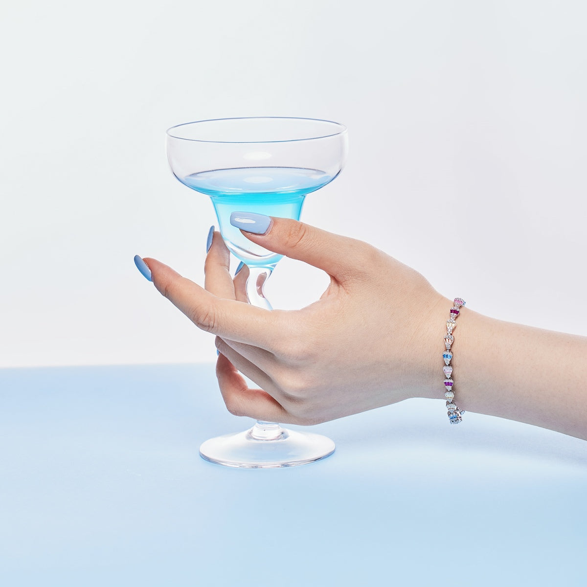 [Limara]Radiant Water Drop Shape Daily Bracelet
