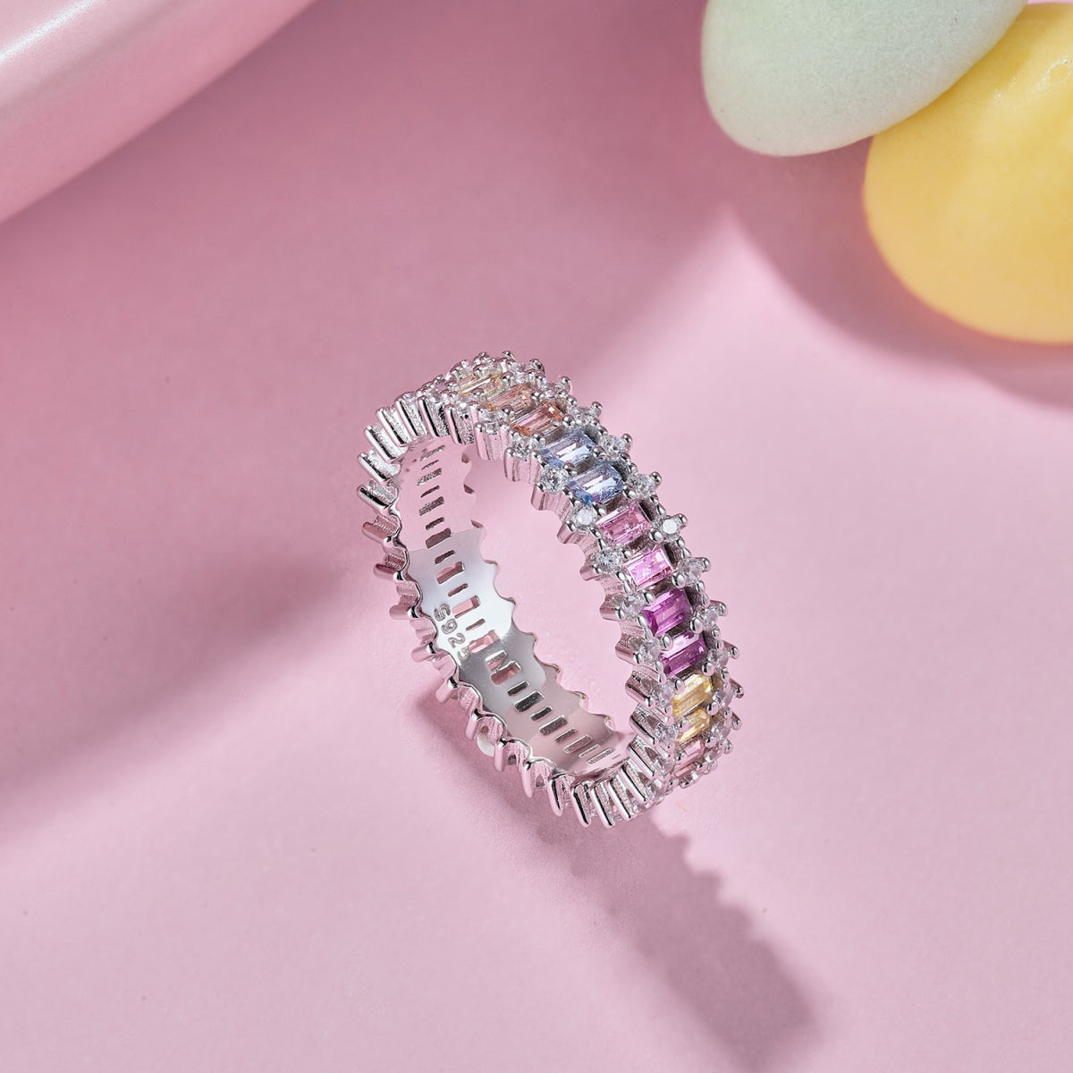 [Limara]Splashy Ornate Emerald Cut Cocktail Ring