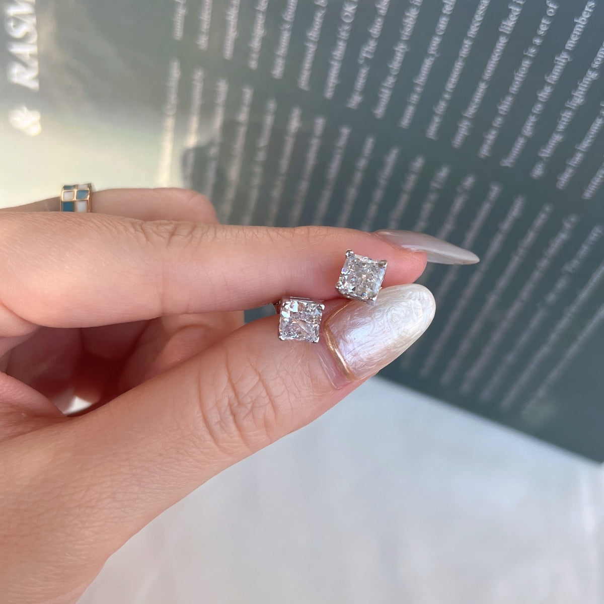 [Limara]1.0 Carat Radiant Princess Cut Wedding Earrings