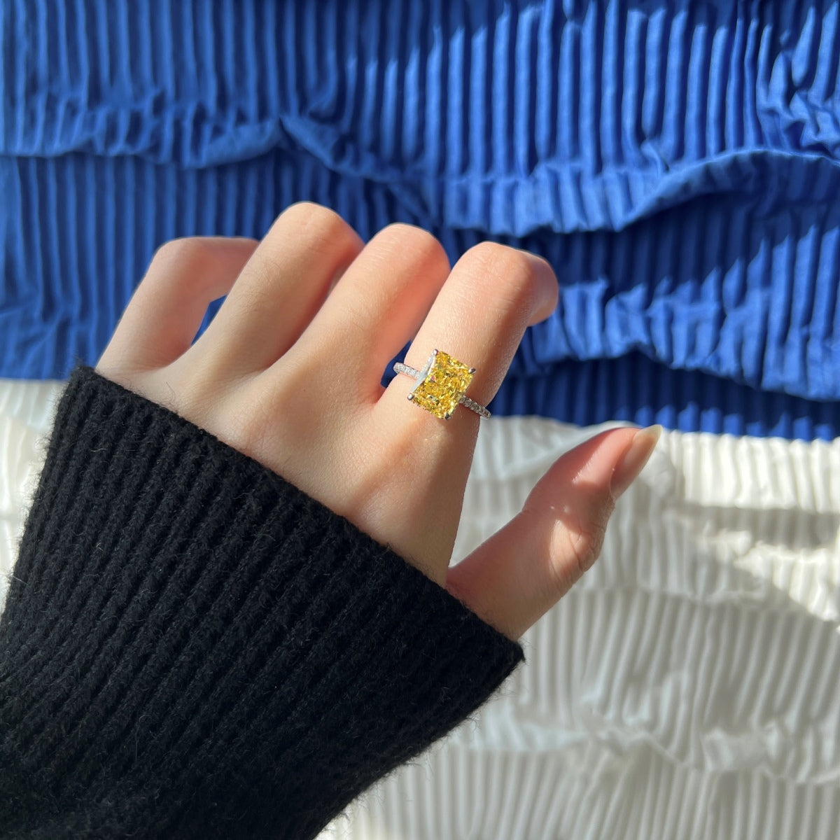 [Limara]4.0 Carat Luxurious Engagement Ring