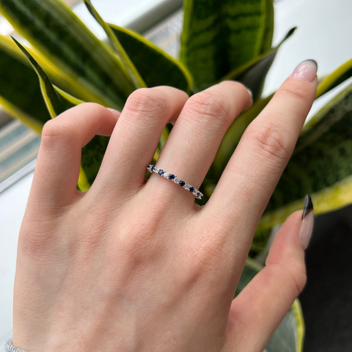 [Limara]Exquisite Colorful Round Cut Tennis Ring