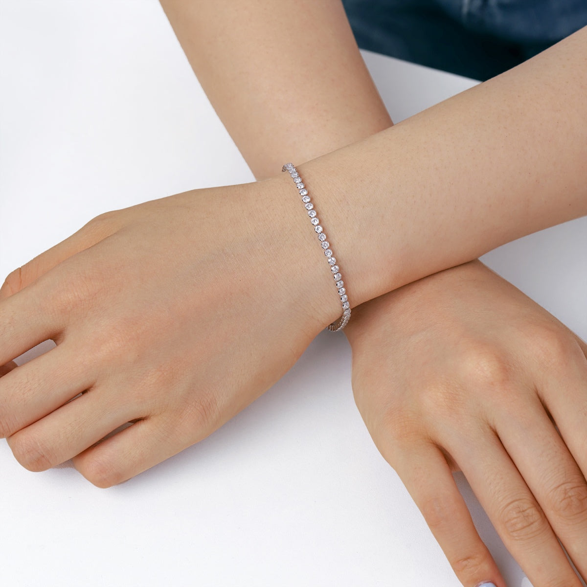 [Limara]Dazzling Sparkling Round Cut Daily Bracelet