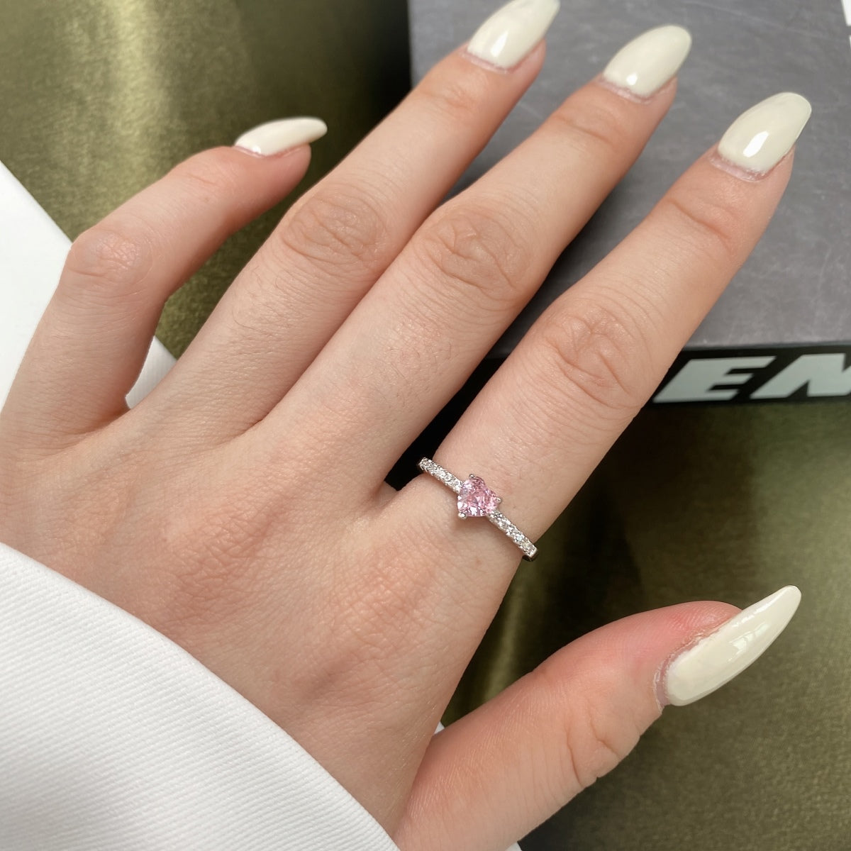 [Limara]0.5 Carat CaratEternity Charming Heart Shape Lover Ring