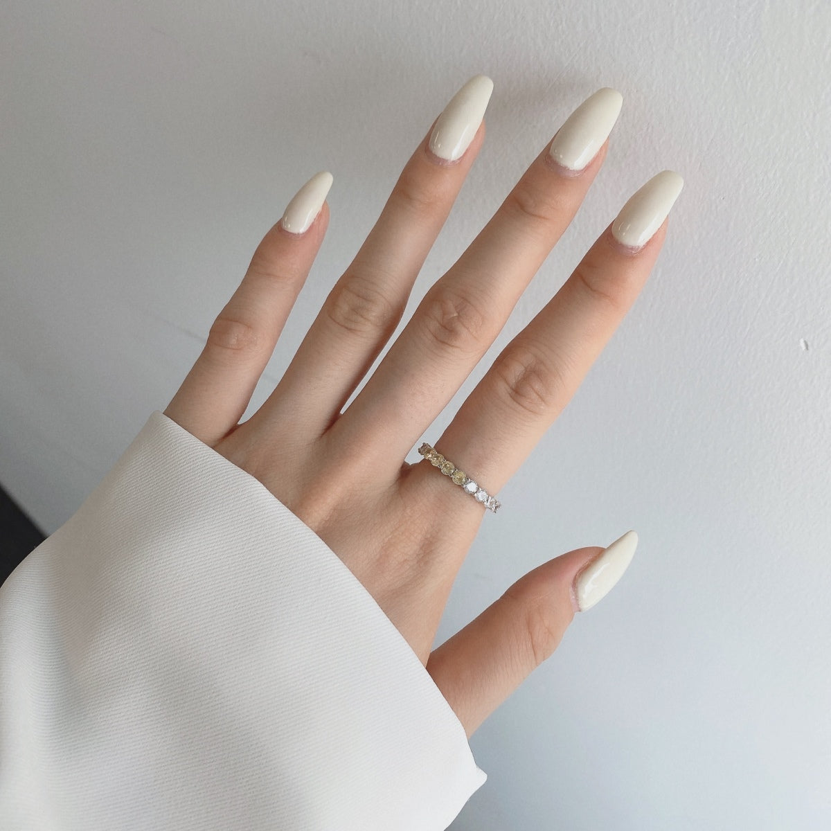 [Limara]Sparkling Round Cut Tennis Ring