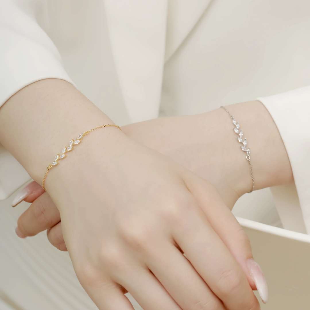[Limara]Elegant Wheat Leaves Shape Bracelet