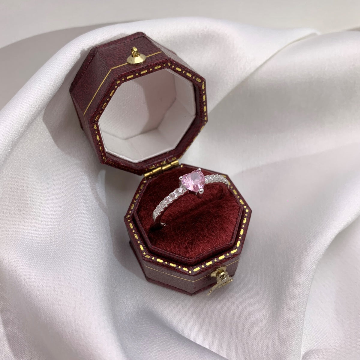 [Limara]0.5 Carat CaratEternity Charming Heart Shape Lover Ring