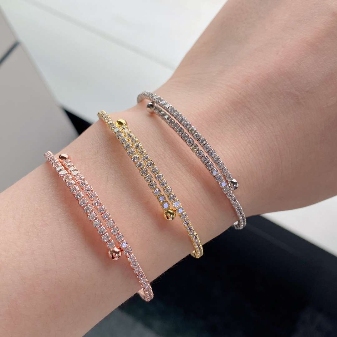 [Limara]Row of Diamonds Round Fashion Bracelet