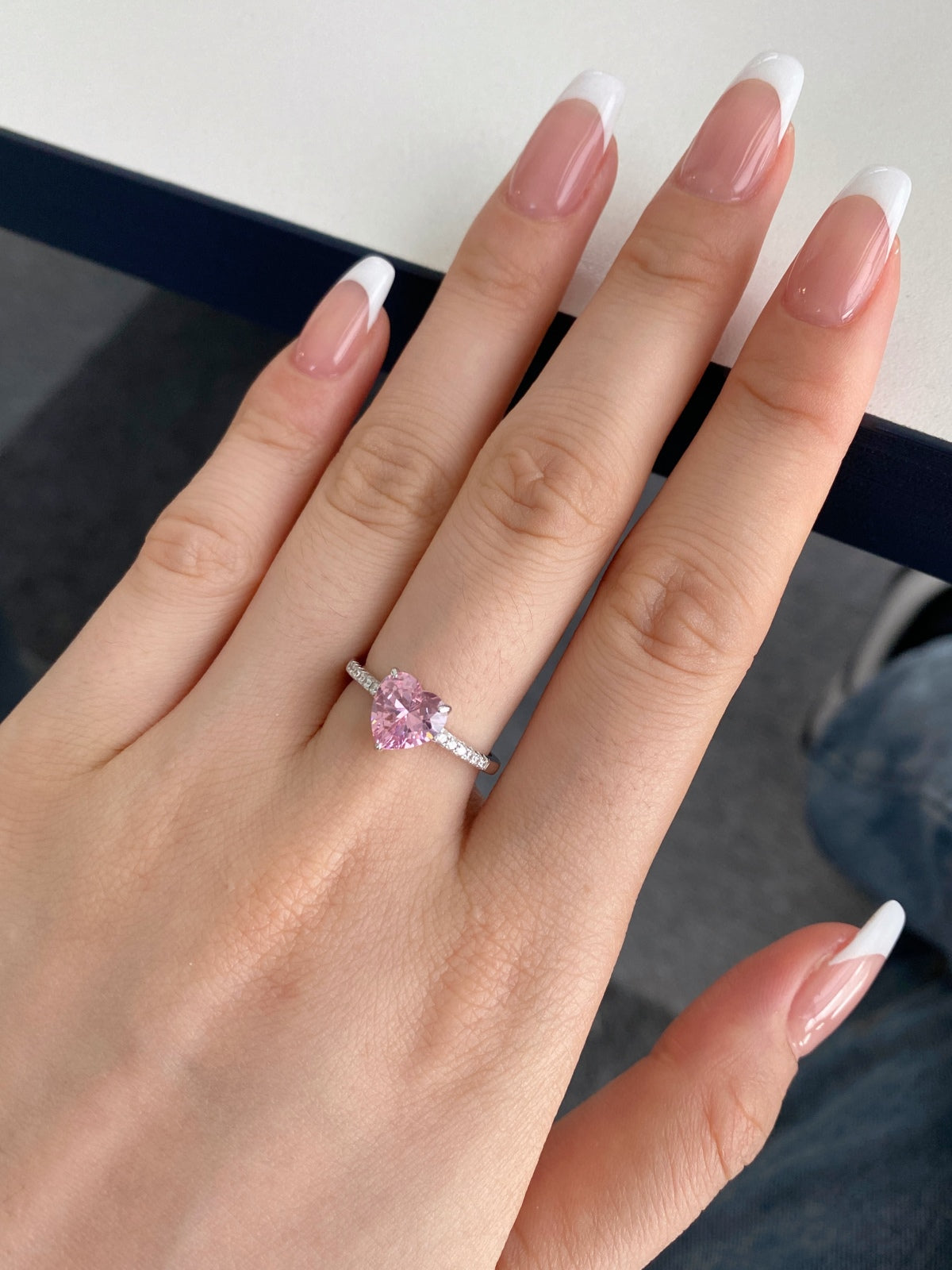 [Limara]2.0 Carat Dazzling Lustrous Heart Cut Lover Ring