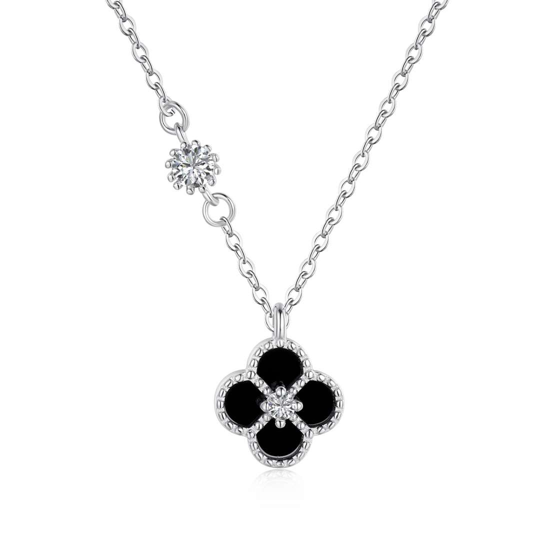[Limara]Delicate Flower Shape Necklace