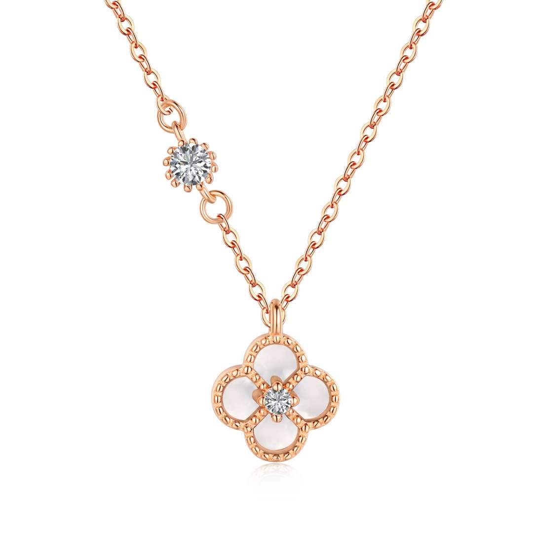 [Limara]Delicate Flower Shape Necklace