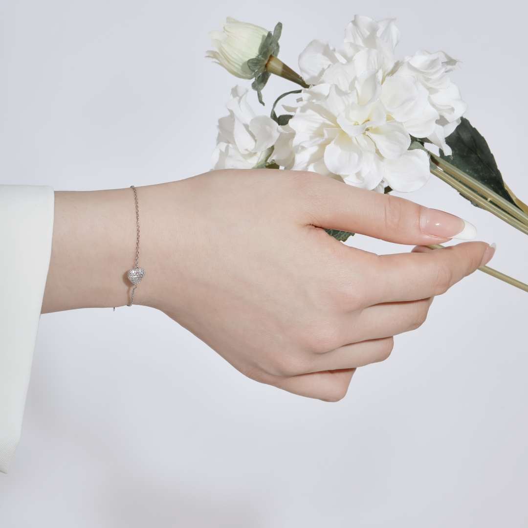 [Limara]Heart-Shaped Gentle and Versatile Bracelet