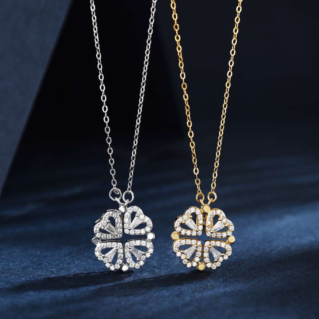 [Limara]Ornate Heart Cut Flower Shape Necklace
