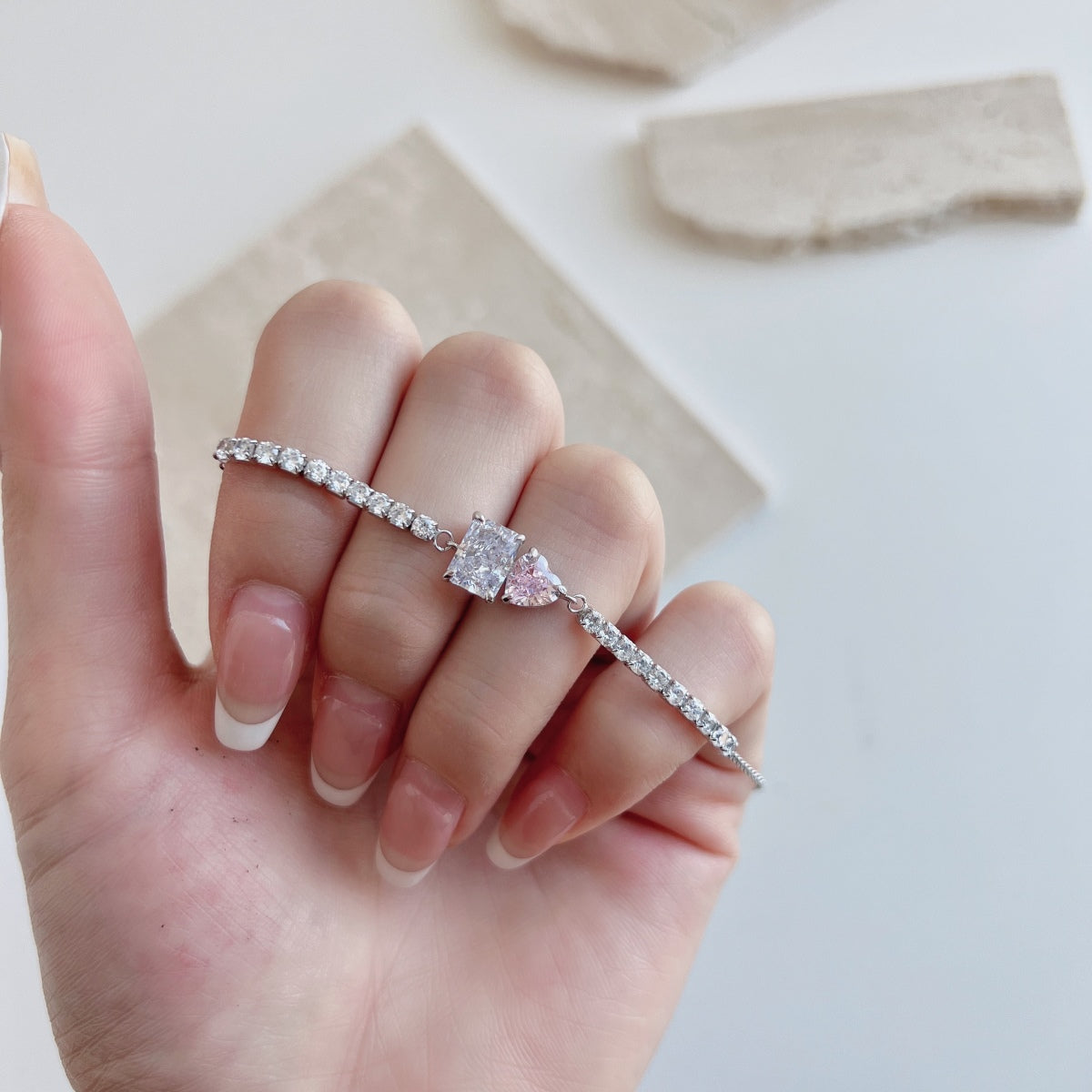 [Limara]Dazzling Unique Multi Shape Lover Bracelet