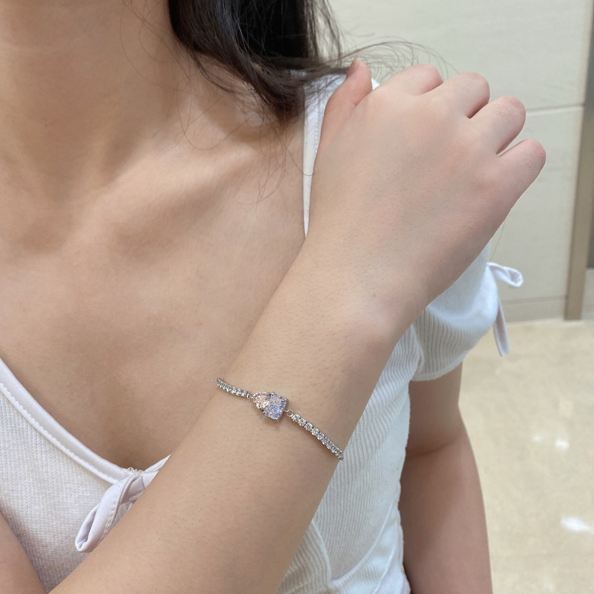 [Limara]Dazzling Unique Multi Shape Lover Bracelet