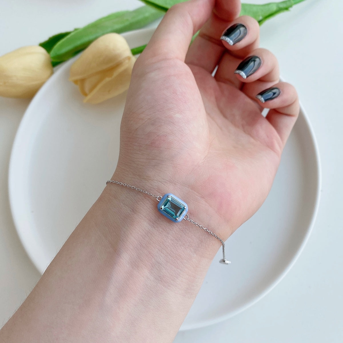 [Limara]2.0 Carat Sparkling Colorful Emerald Cut Daily Bracelet