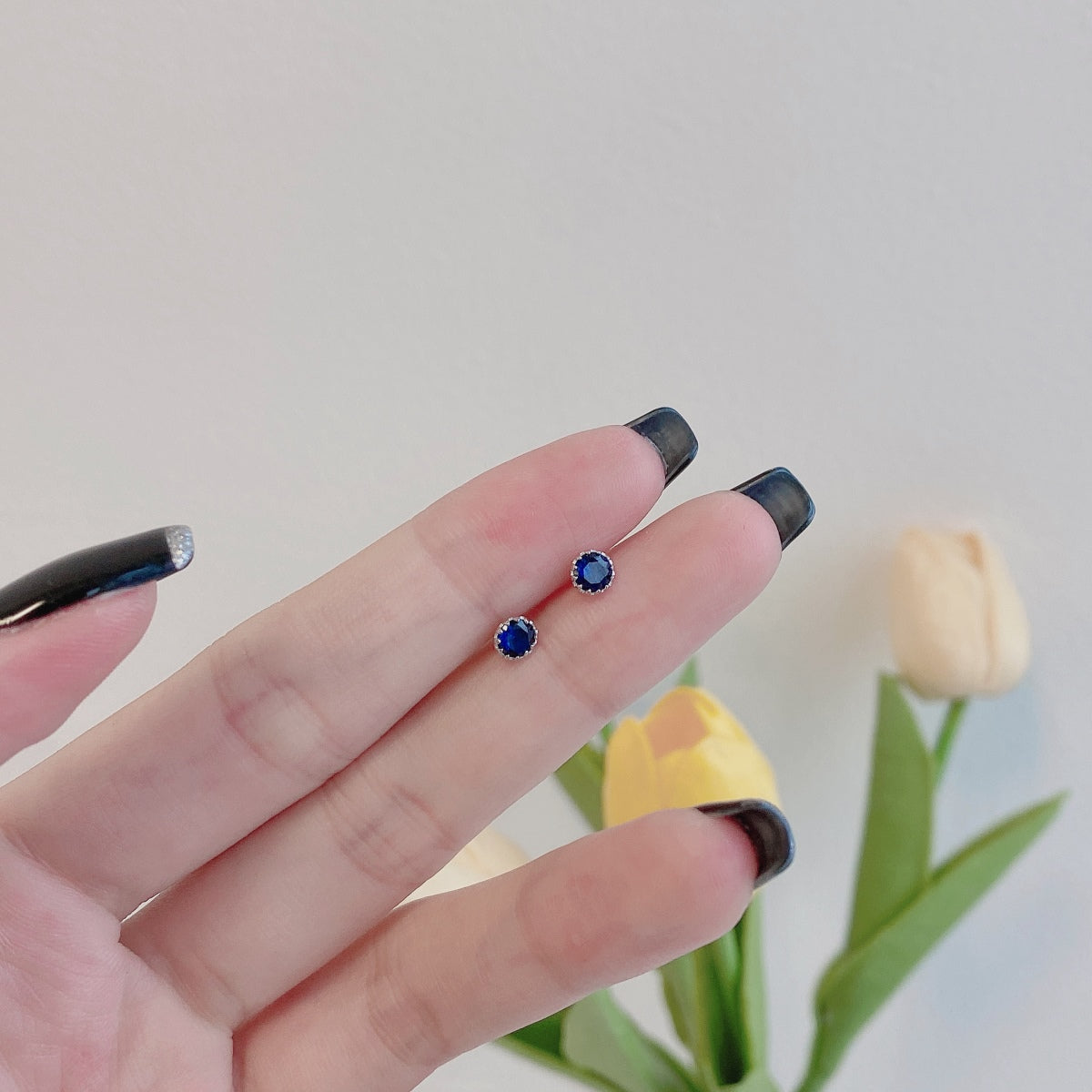 [Limara]Sparkling Colorful Round Shape Earrings