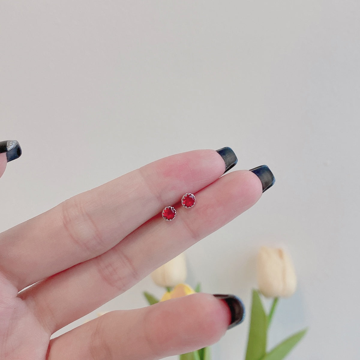 [Limara]Sparkling Colorful Round Shape Earrings