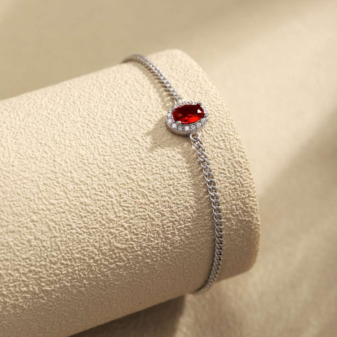 [Limara]Exquisite Oval Shape Bracelet