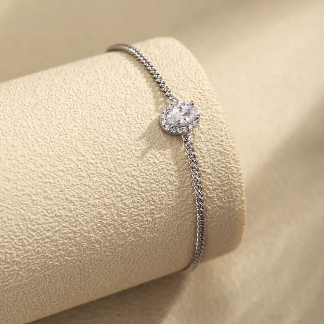 [Limara]Exquisite Oval Shape Bracelet