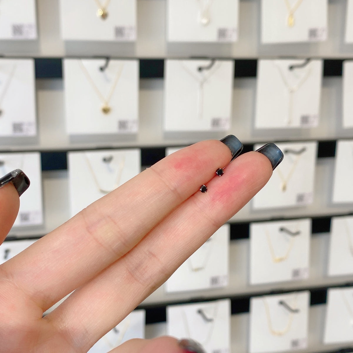 [Limara]Delicate Solitaire Earrings