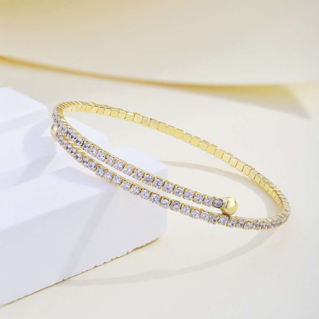 [Limara]Row of Diamonds Round Fashion Bracelet