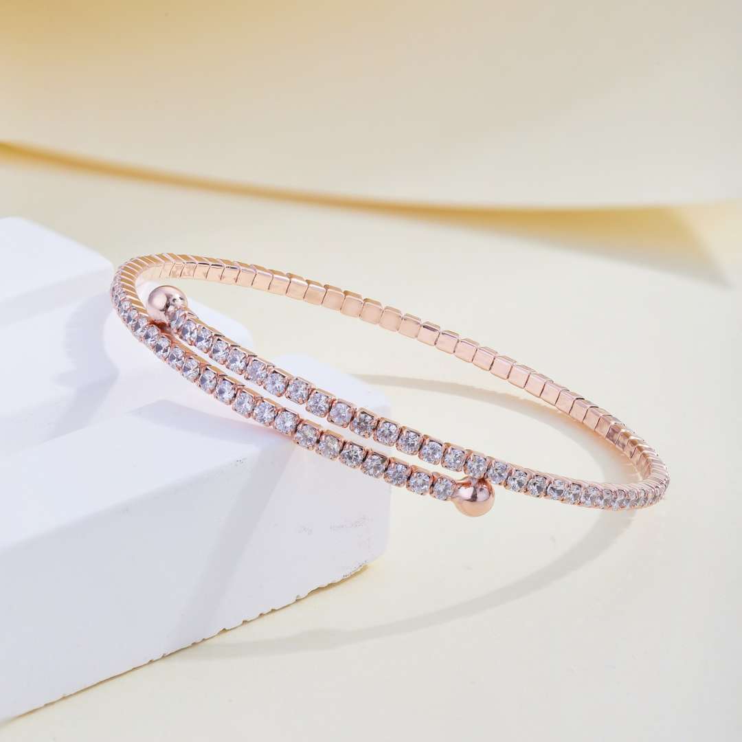 [Limara]Row of Diamonds Round Fashion Bracelet
