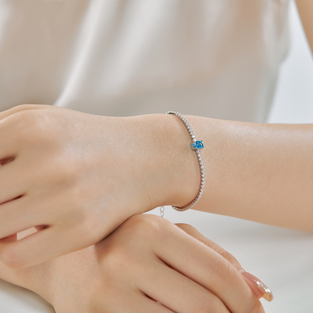 [Limara]0.75 Carat Exquisite Oval Cut Daily Bracelet