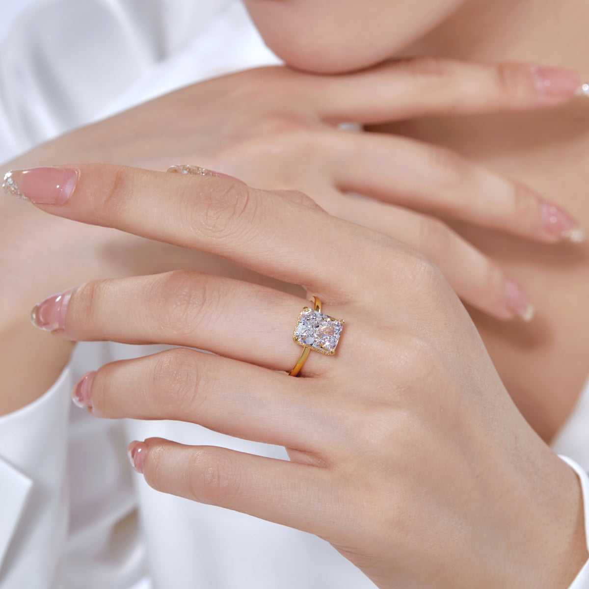 [Limara]4.0 Carat Ornate Enchanting Radiand Cut Banquet Ring