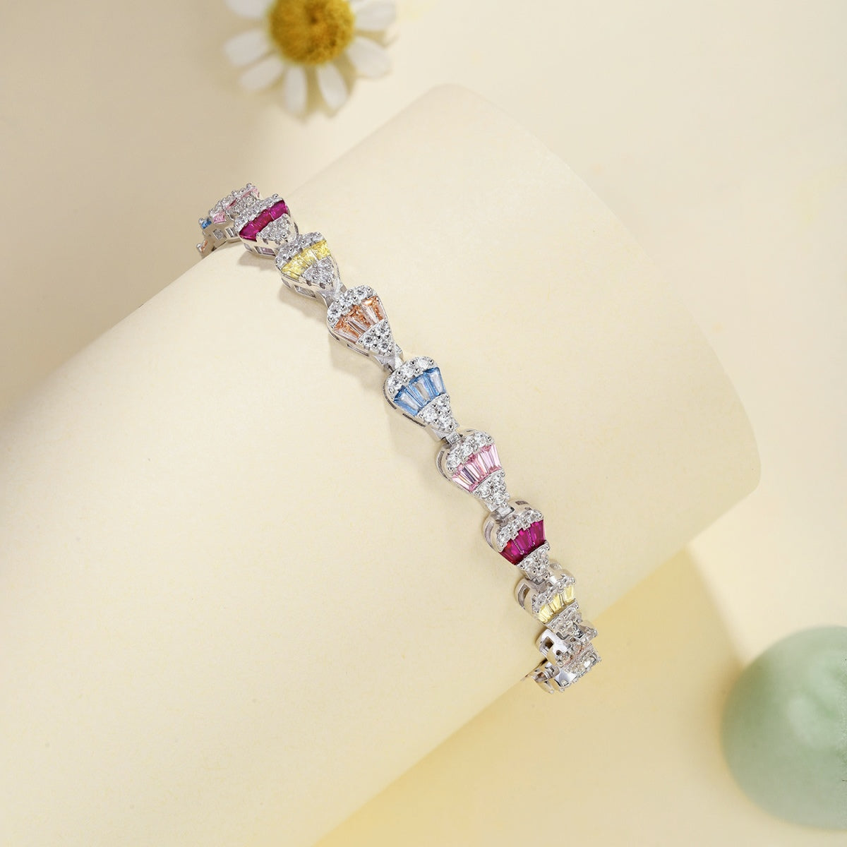 [Limara]Radiant Water Drop Shape Daily Bracelet