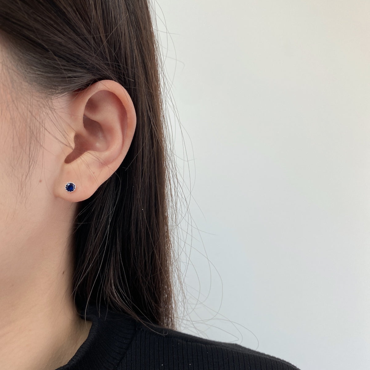 [Limara]Sparkling Colorful Round Shape Earrings