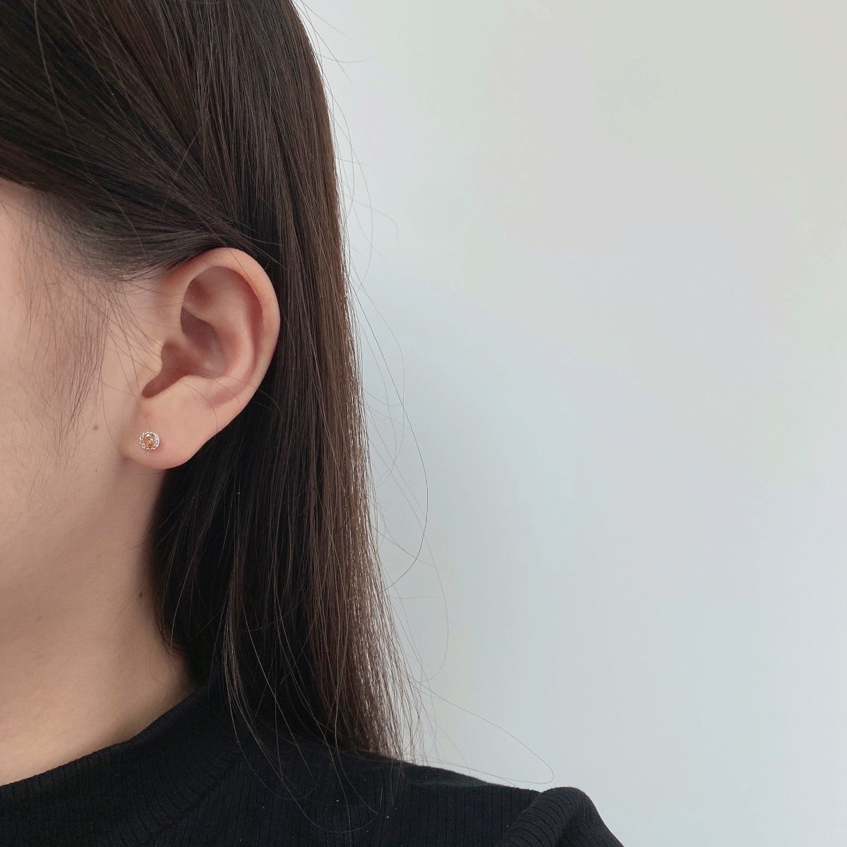 [Limara]Sparkling Colorful Round Shape Earrings