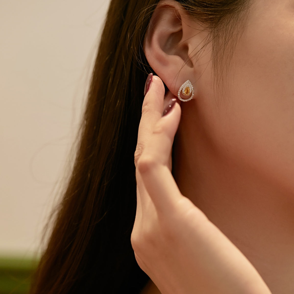 [Limara]Sparkling Delicate Water Drop Shape Daily Earrings