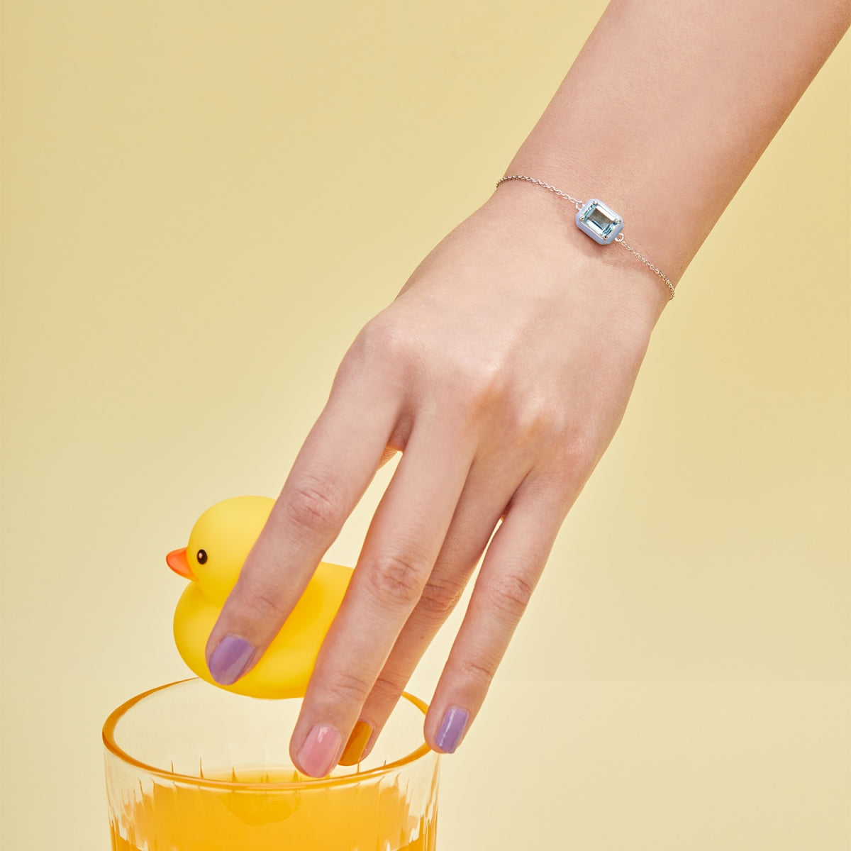 [Limara]2.0 Carat Sparkling Colorful Emerald Cut Daily Bracelet