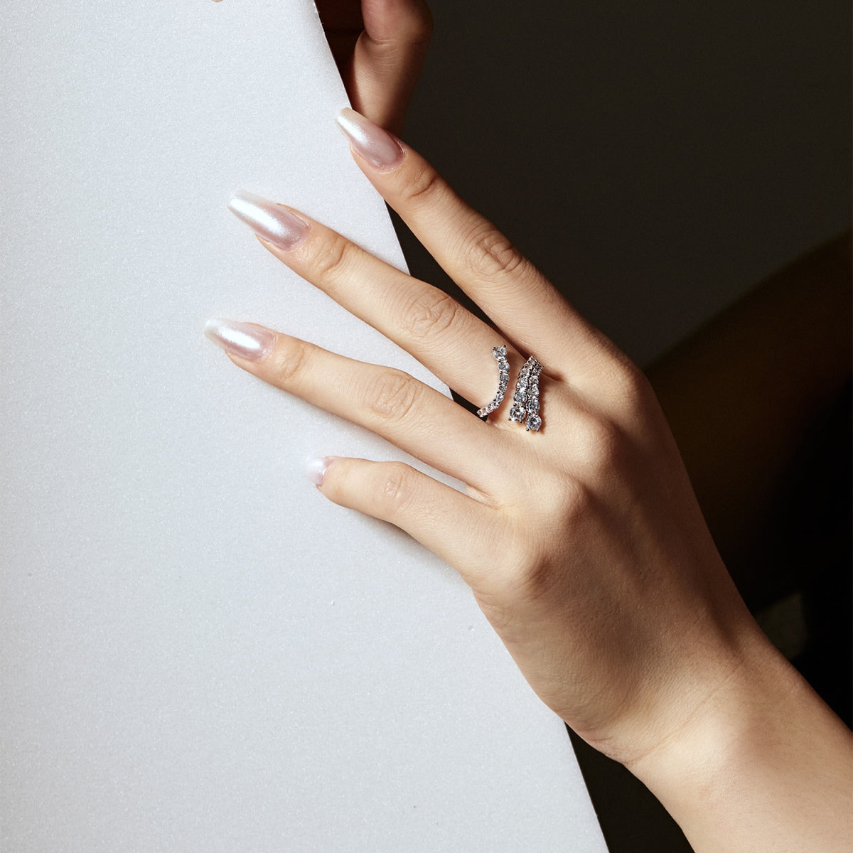 [Limara]Unique Vivid Snake Shape Daily Ring