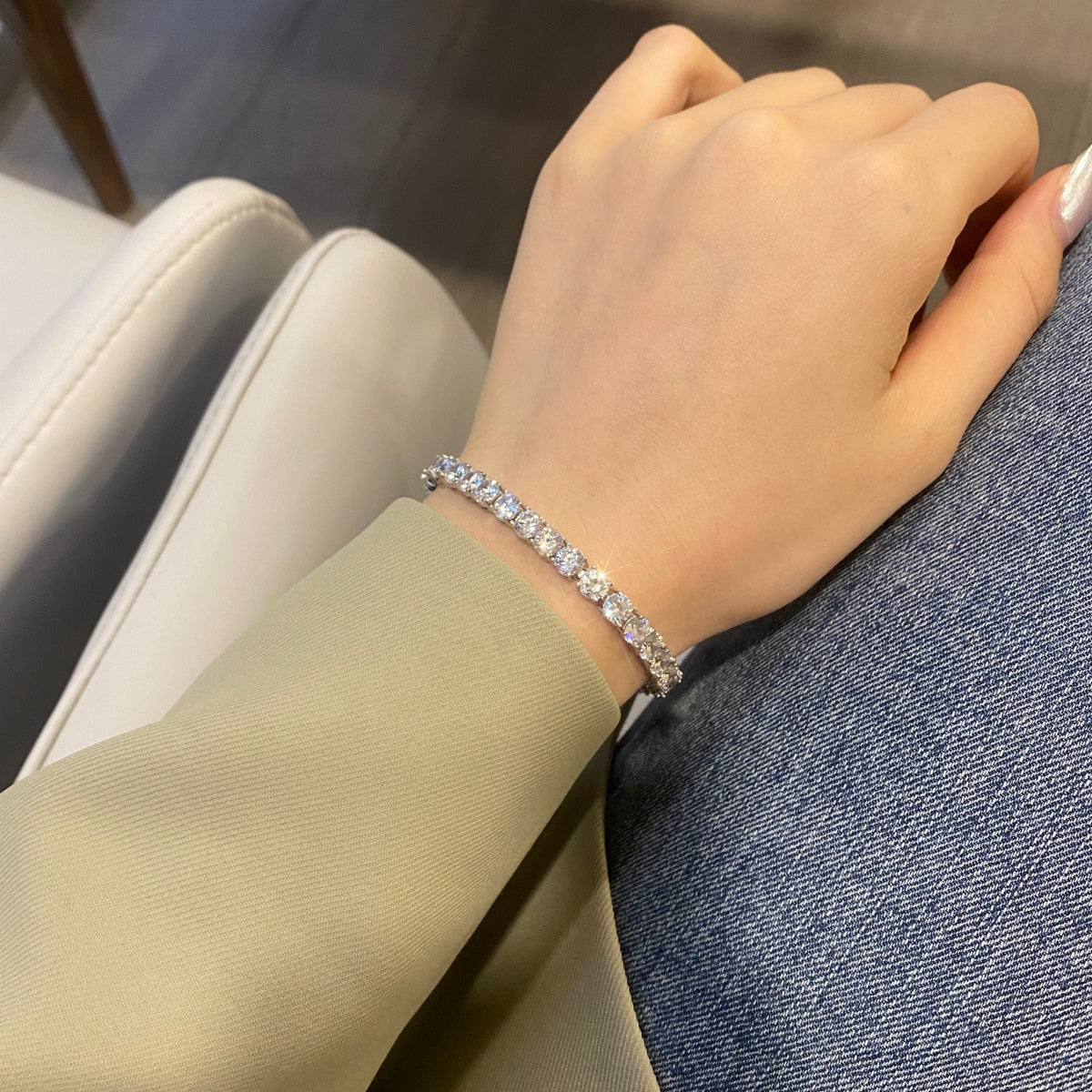 [Limara]Ornate Sparkling Round Cut Wedding Bracelet