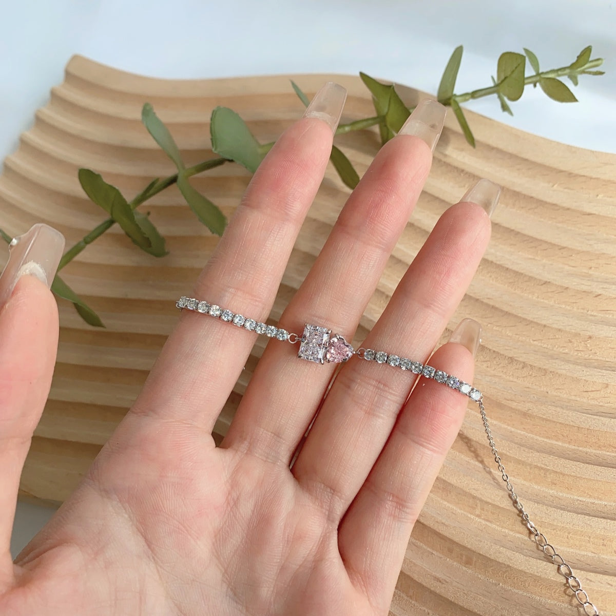[Limara]Dazzling Unique Multi Shape Lover Bracelet
