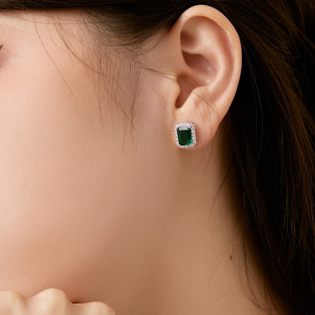 [Limara]Luxurious Dainty Emerald Cut Banquet Earrings