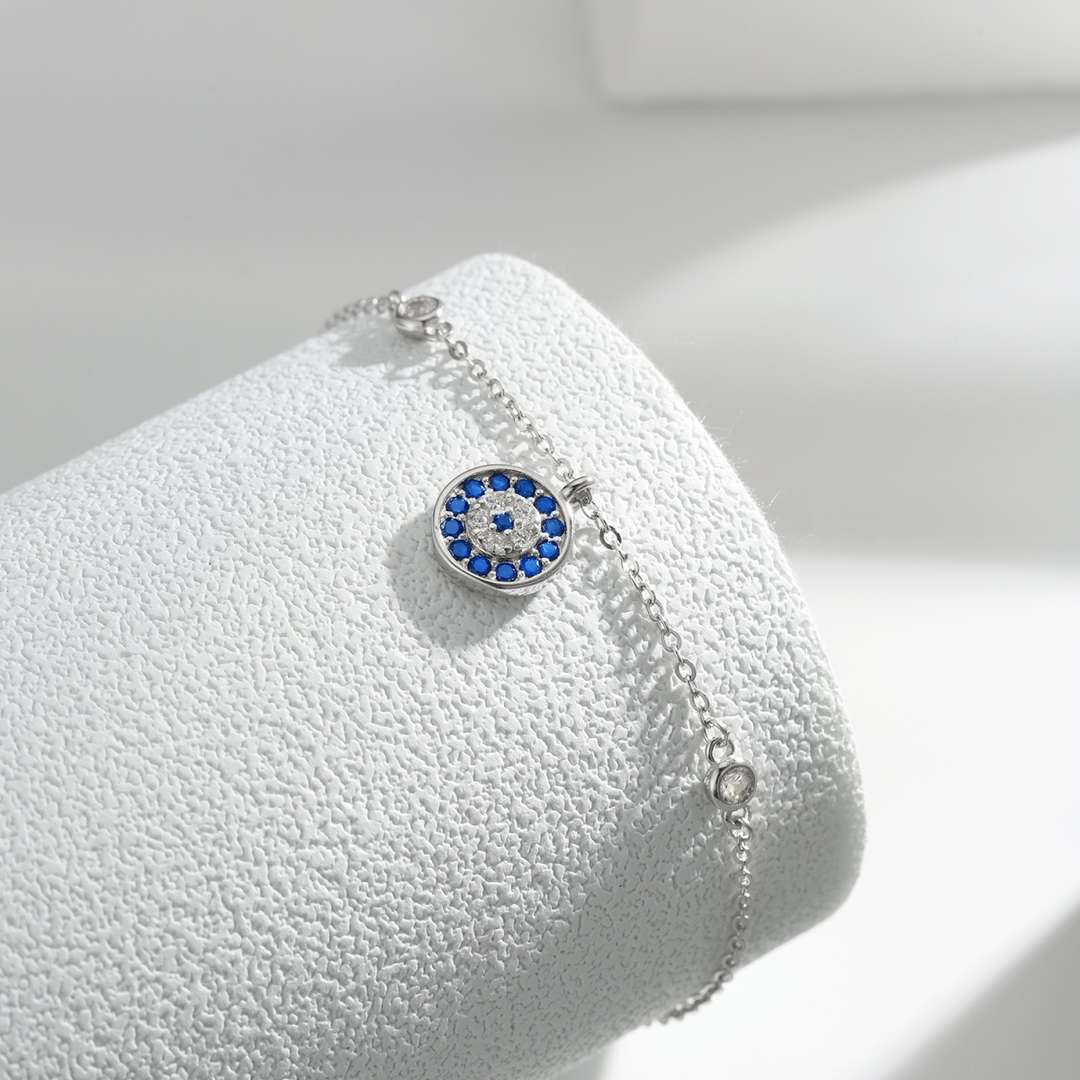 [Limara]Devil's Eye Round Shape Bracelet