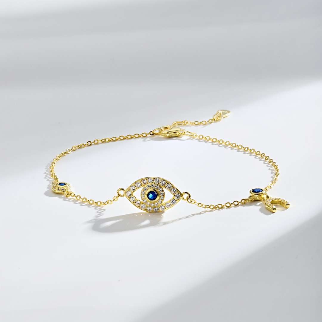 [Limara]Dainty Eye Shape Necklace