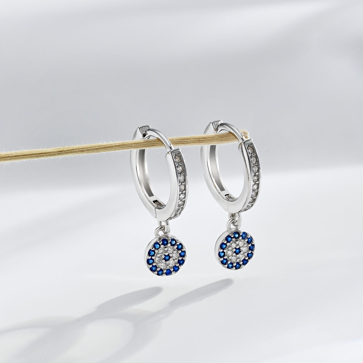 [Limara]Unique Devil Eye Earrings